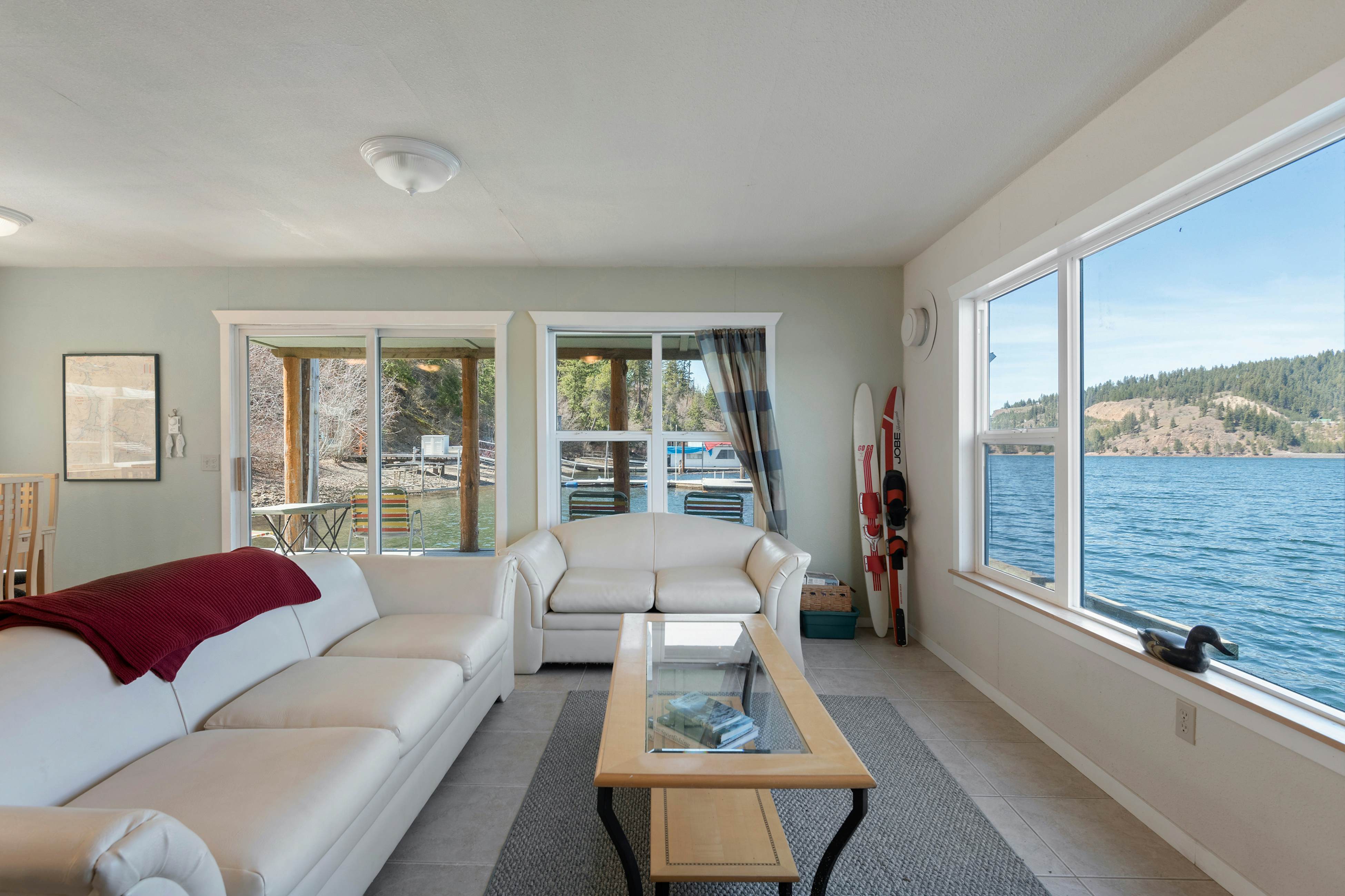 Two Lakefront Homes Retreat