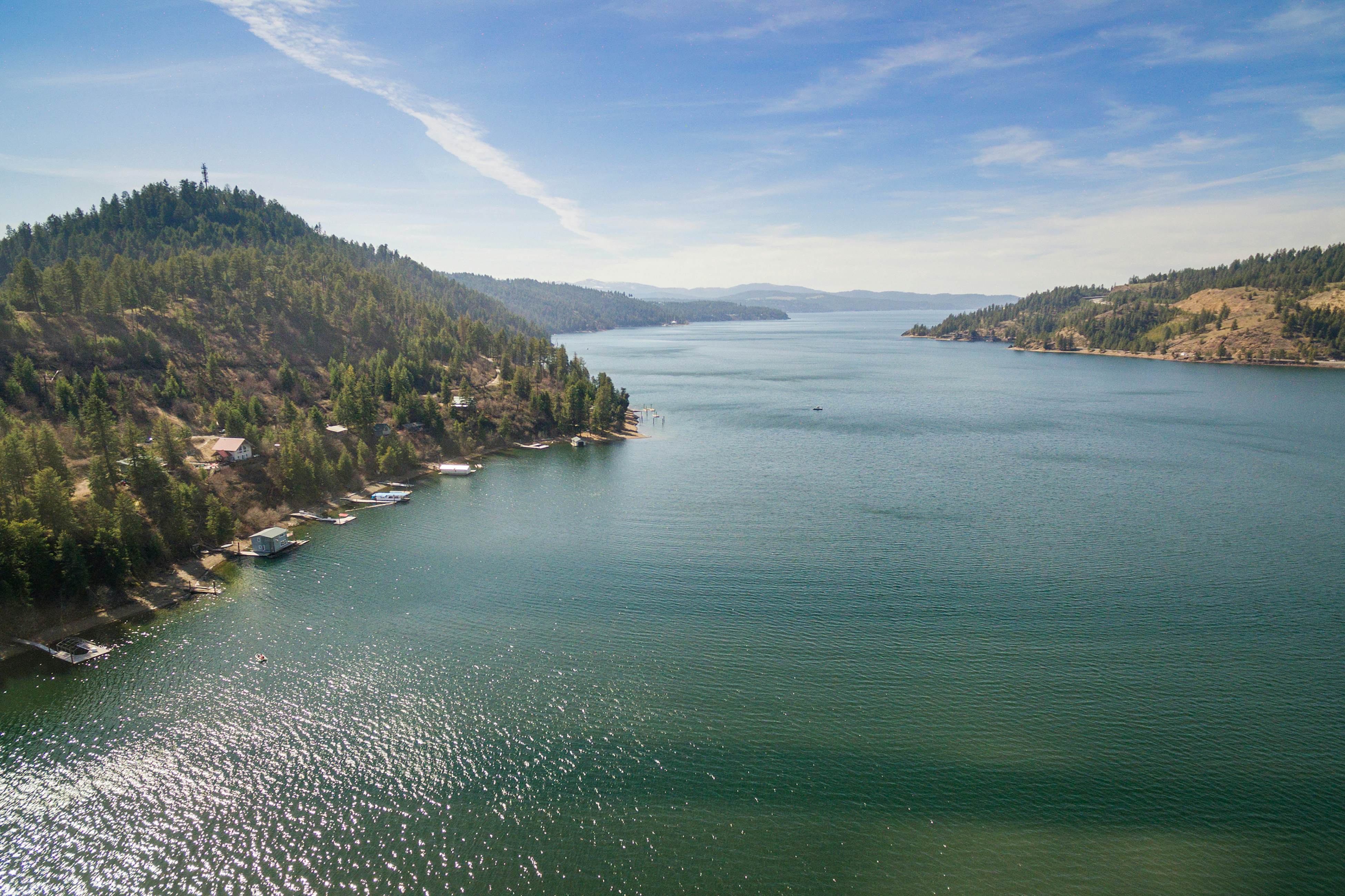 Two Lakefront Homes Retreat