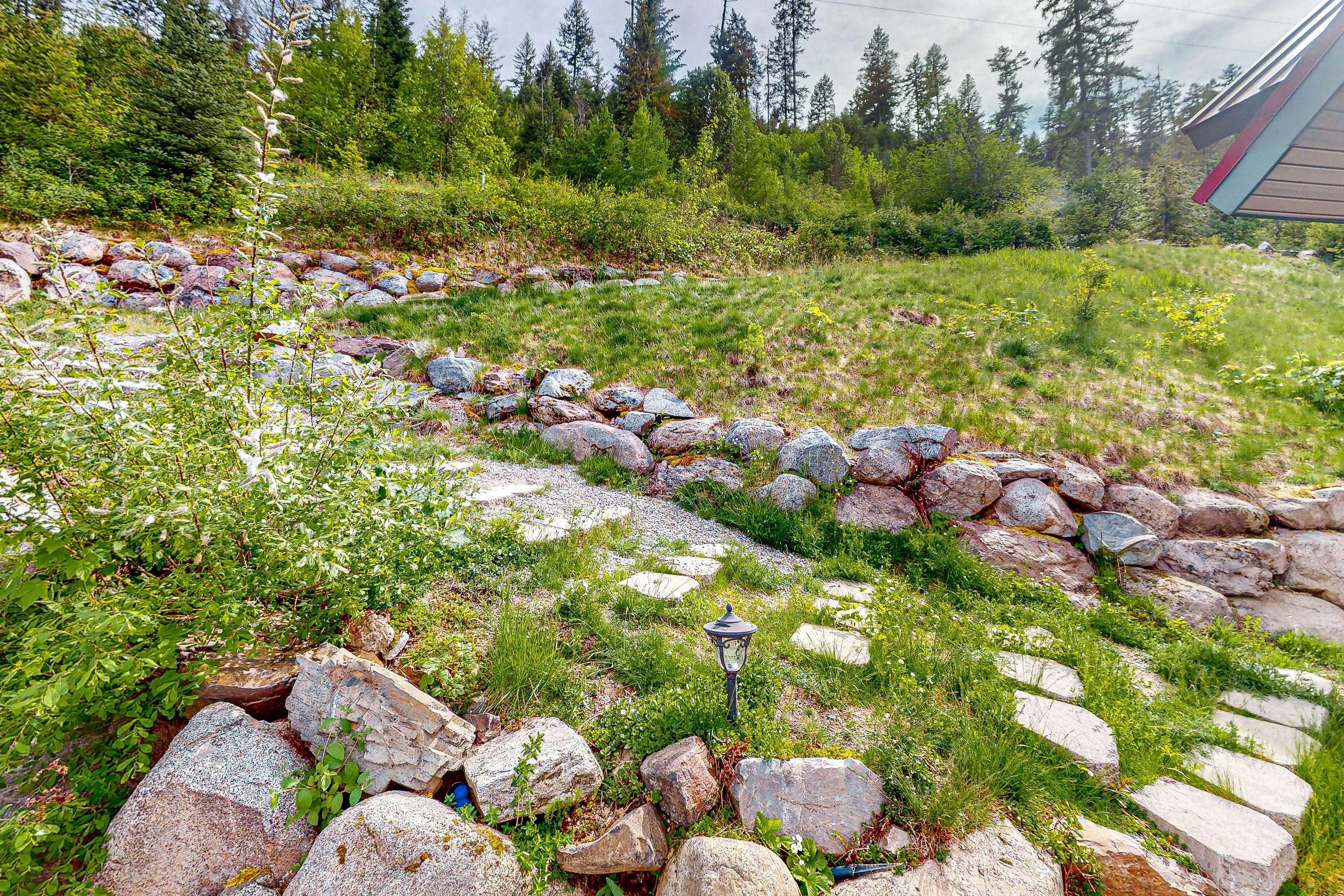Lakefront Home With Firepit
