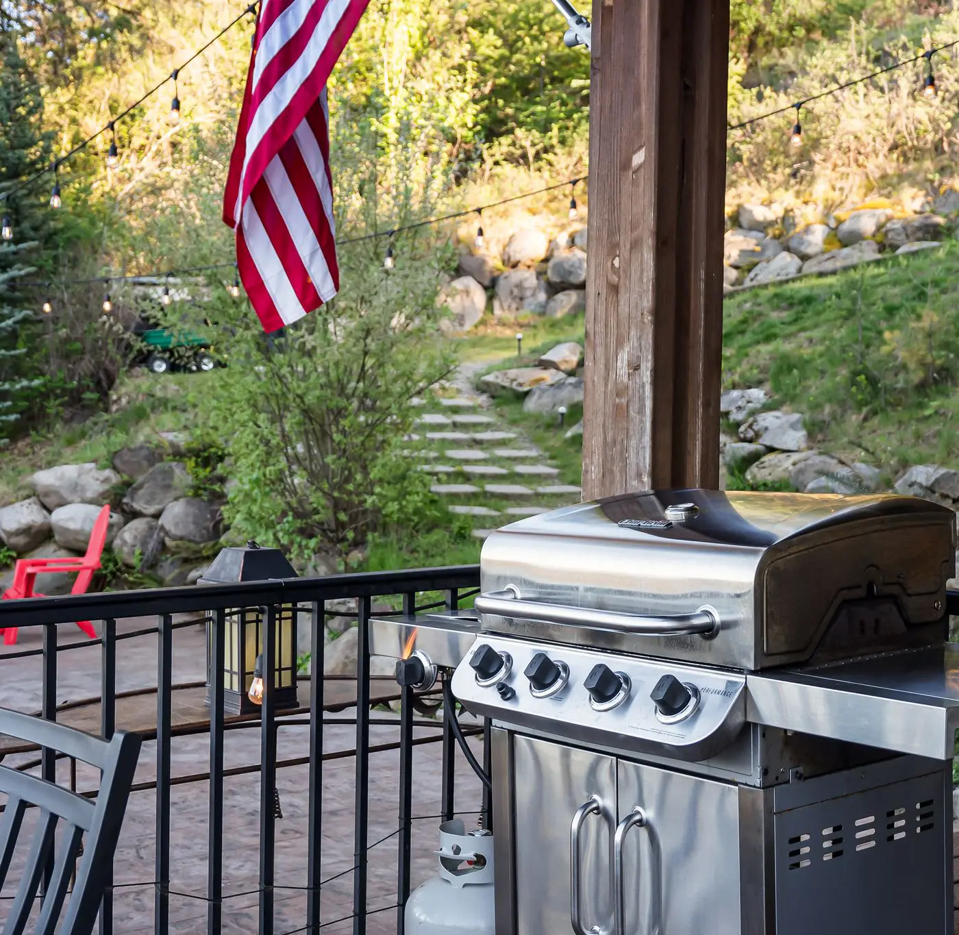 Lake Coeur d'Alene Cabin, Dock & Fire Pit