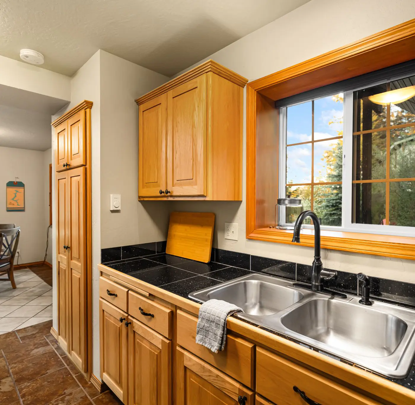 Lake Coeur d'Alene Cabin, Dock & Fire Pit