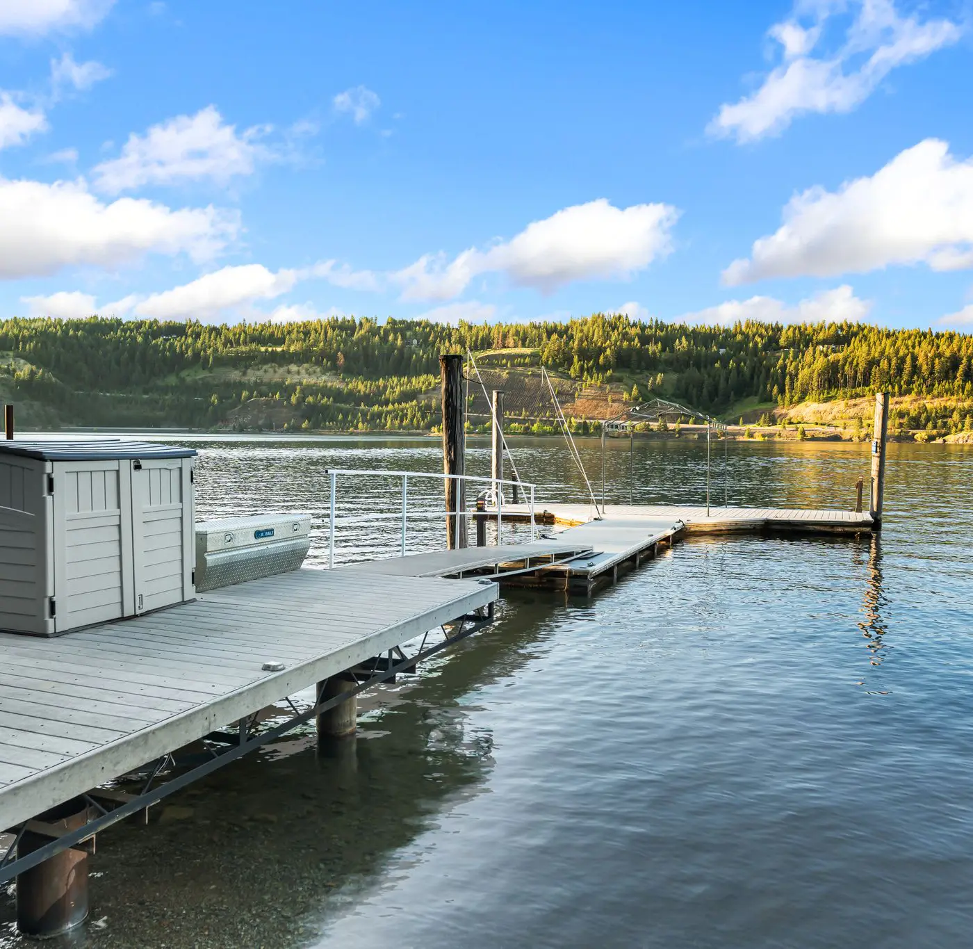 Lake Coeur d'Alene Cabin, Dock & Fire Pit