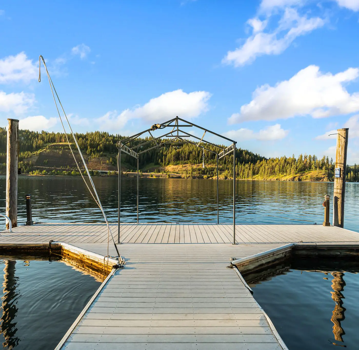 Lake Coeur d'Alene Cabin, Dock & Fire Pit