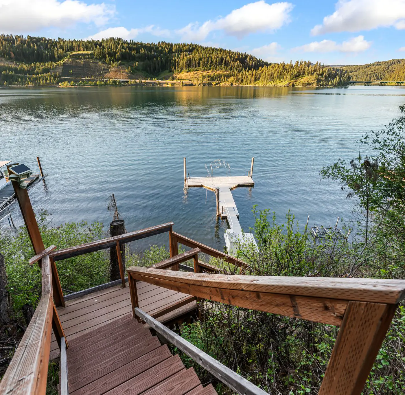 Lake Coeur d'Alene Cabin, Dock & Fire Pit