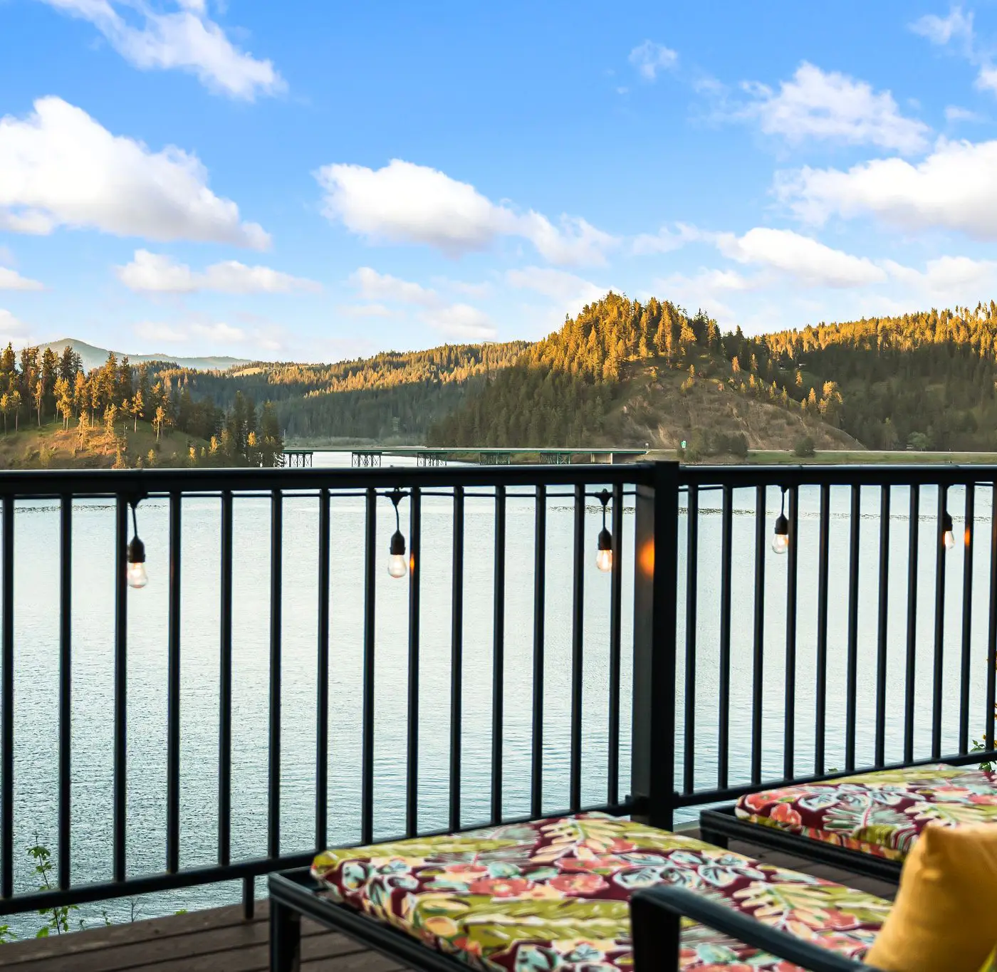 Lake Coeur d'Alene Cabin, Dock & Fire Pit