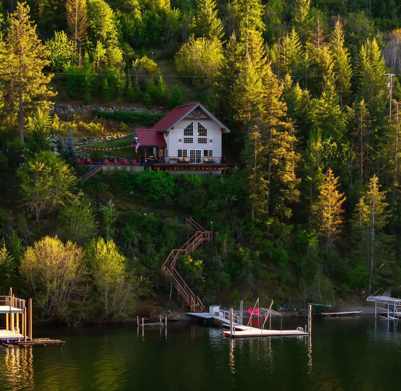 Lake Coeur d'Alene Cabin, Dock & Fire Pit