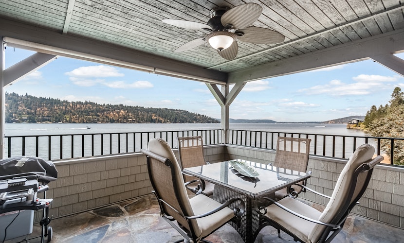 Astounding Arrow Point