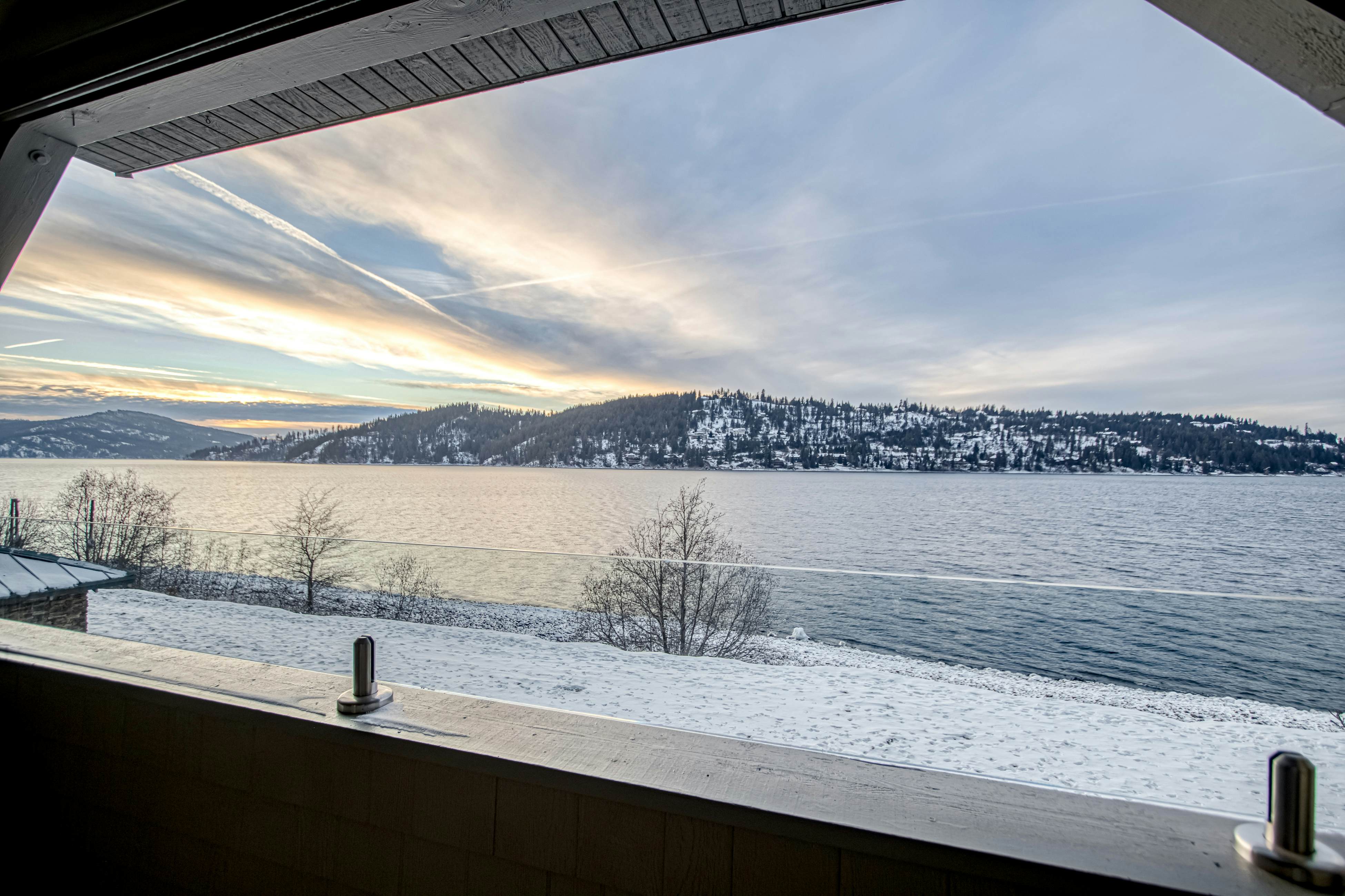 Lakefront Condo Mountain