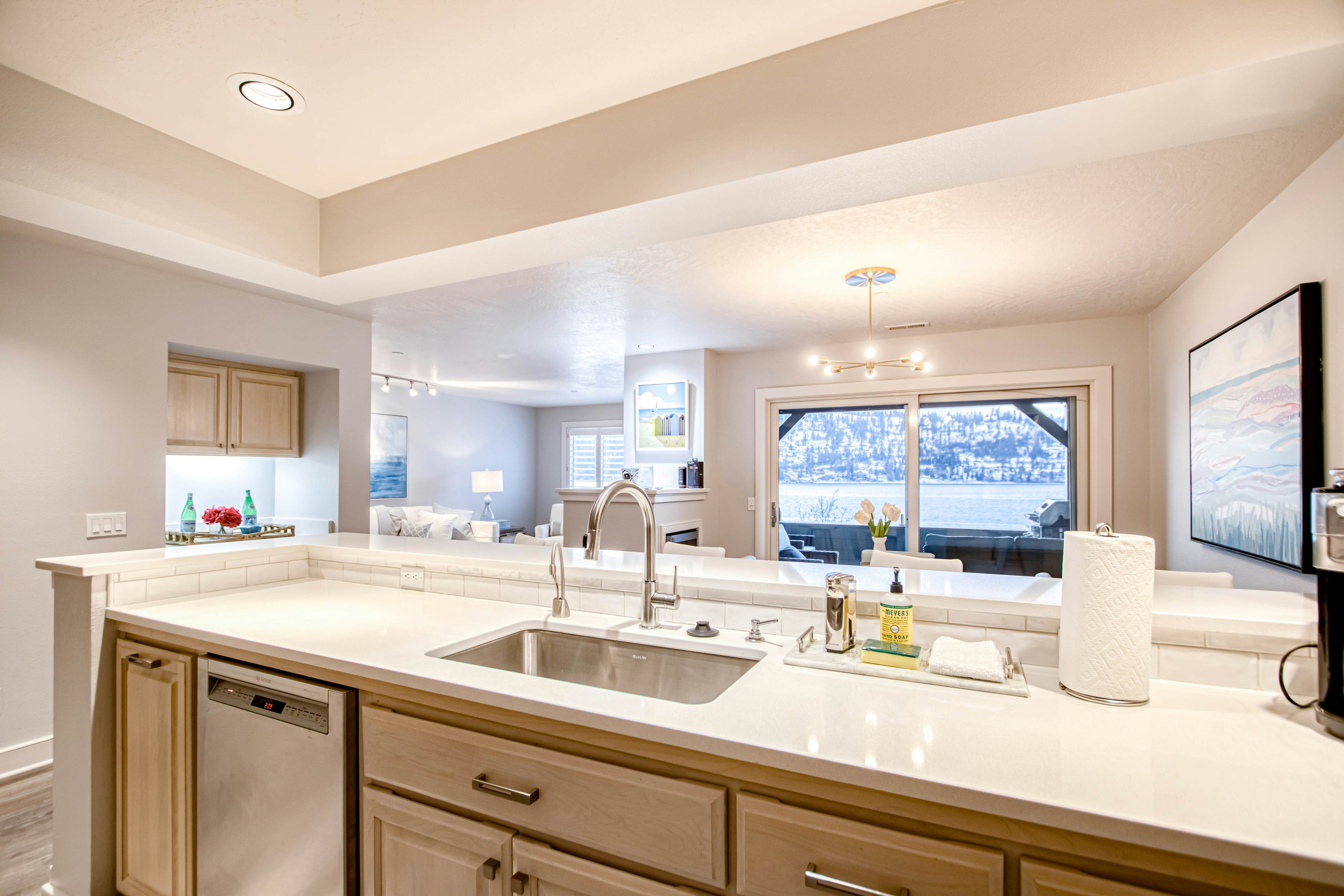 Lakefront Condo Mountain