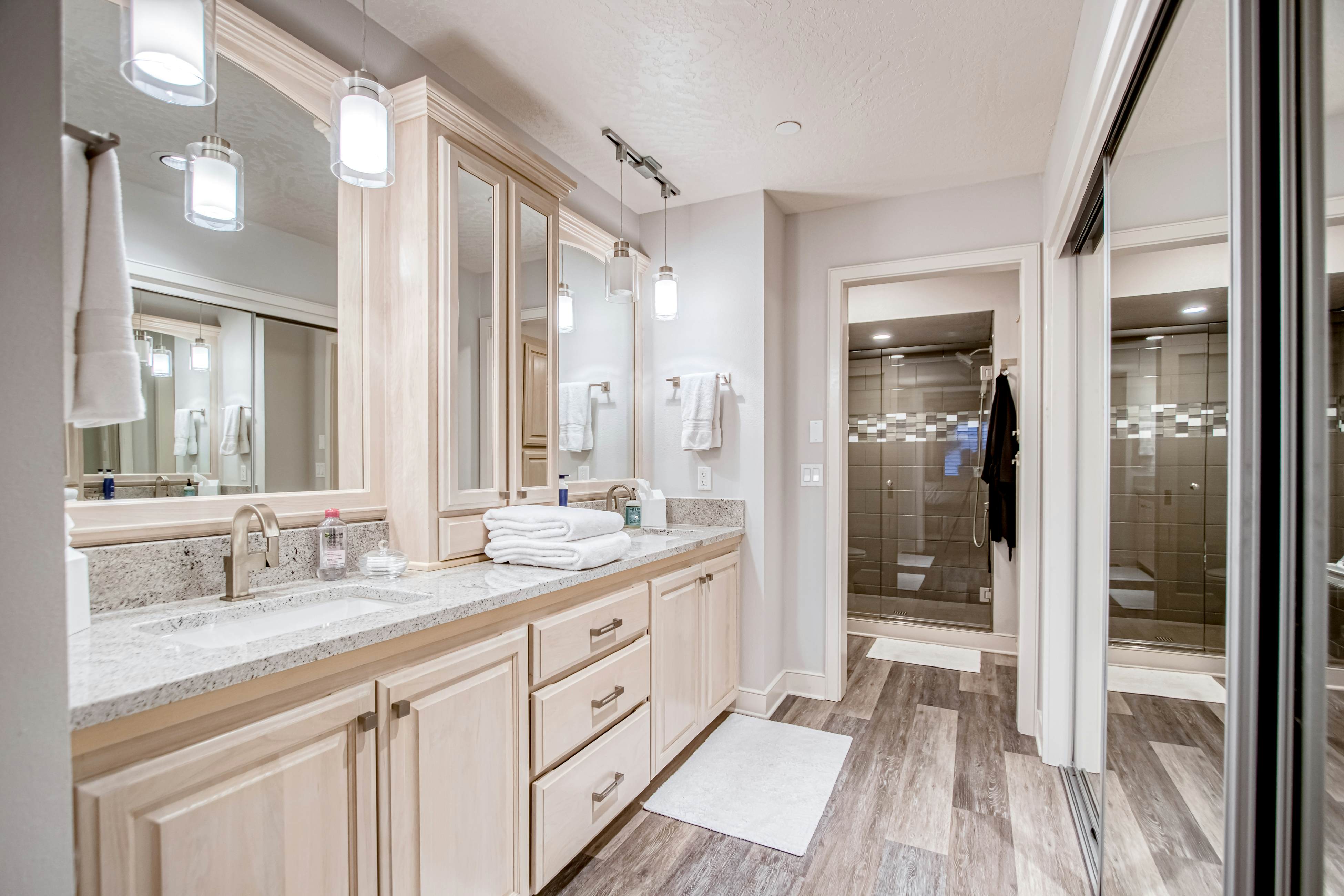 Lakefront Condo Mountain