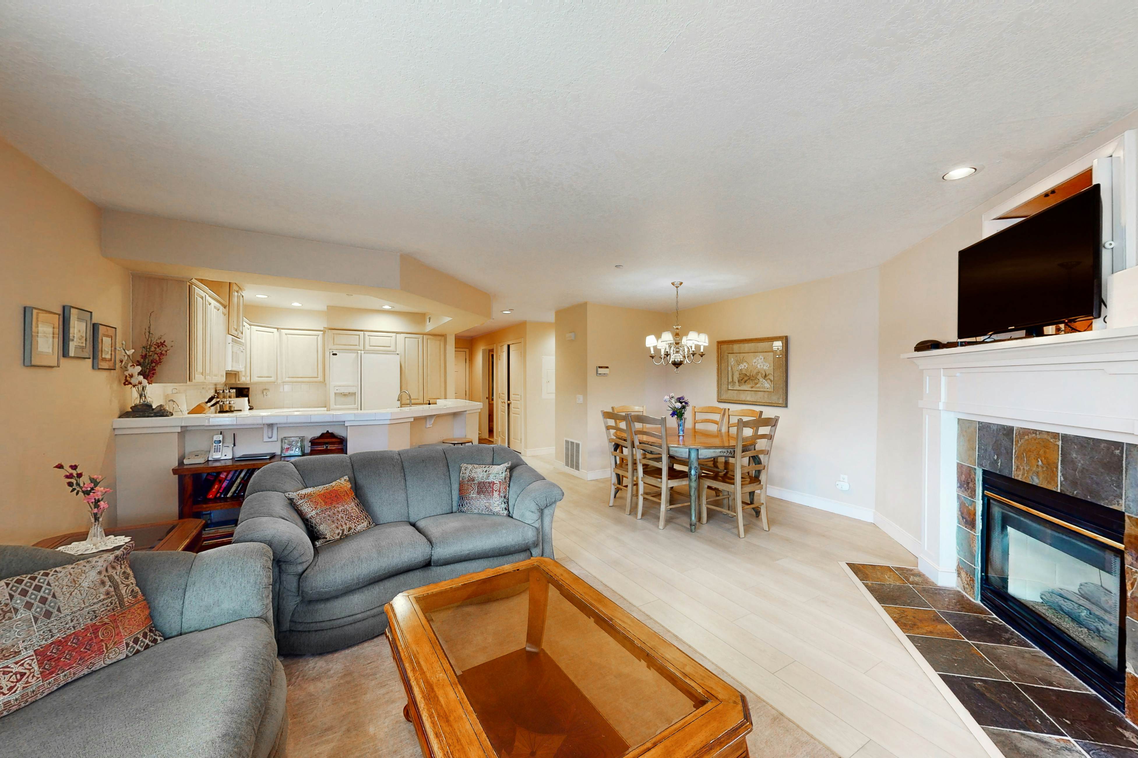 Mountain Lake Getaway