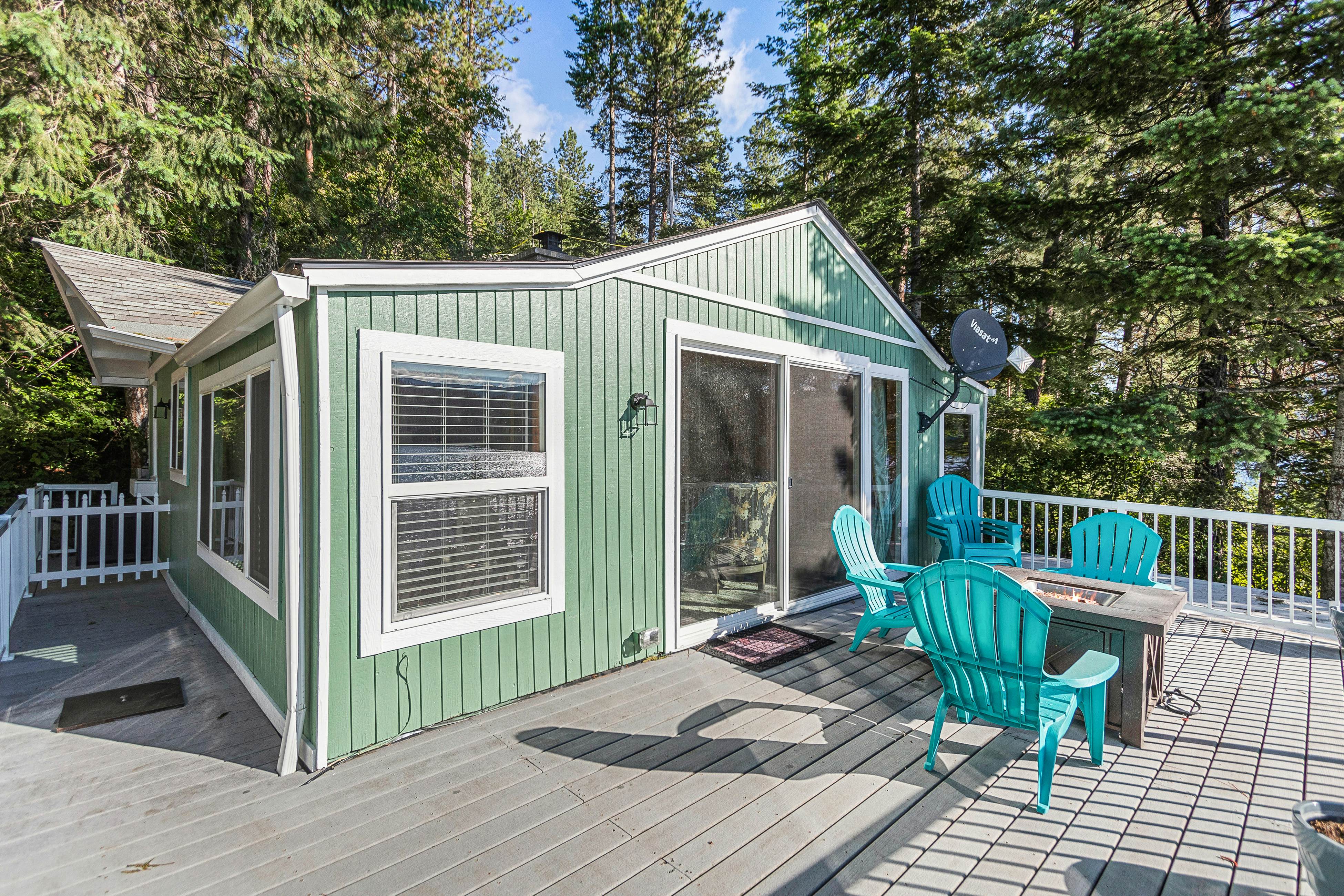 Hayden Lake Gem Retreat