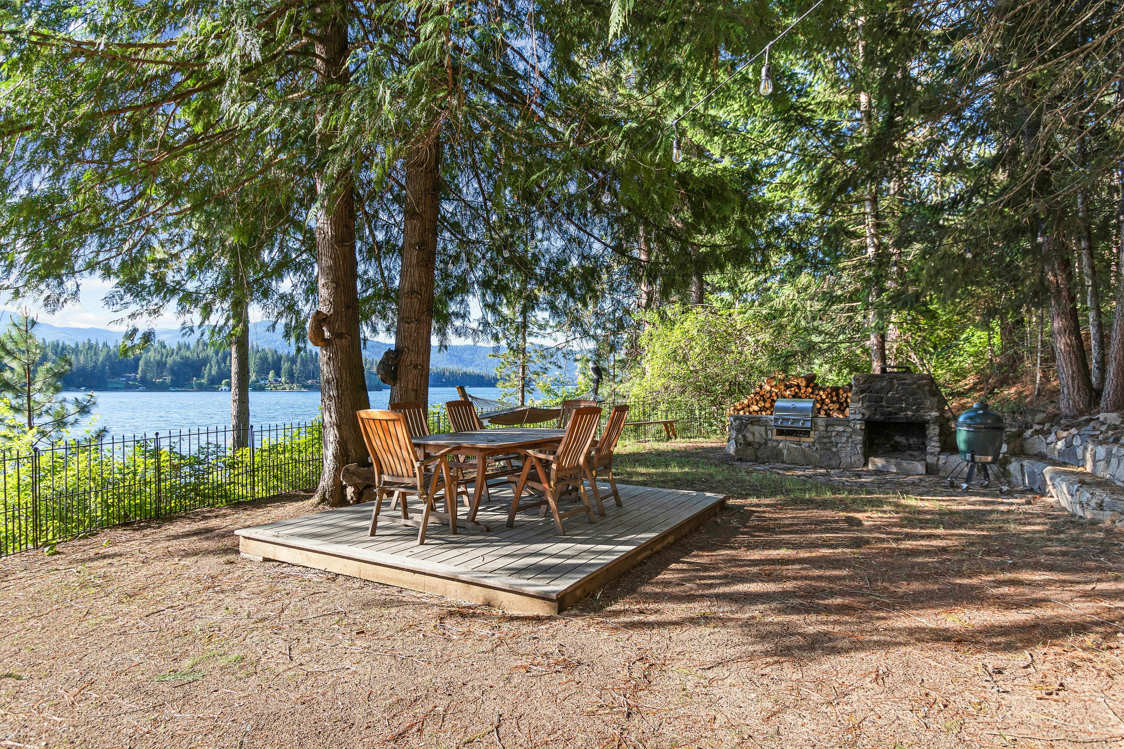 Hayden Lake Gem Retreat
