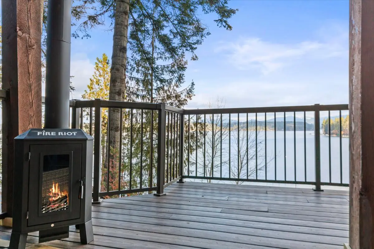 DeJa View - Entire Home