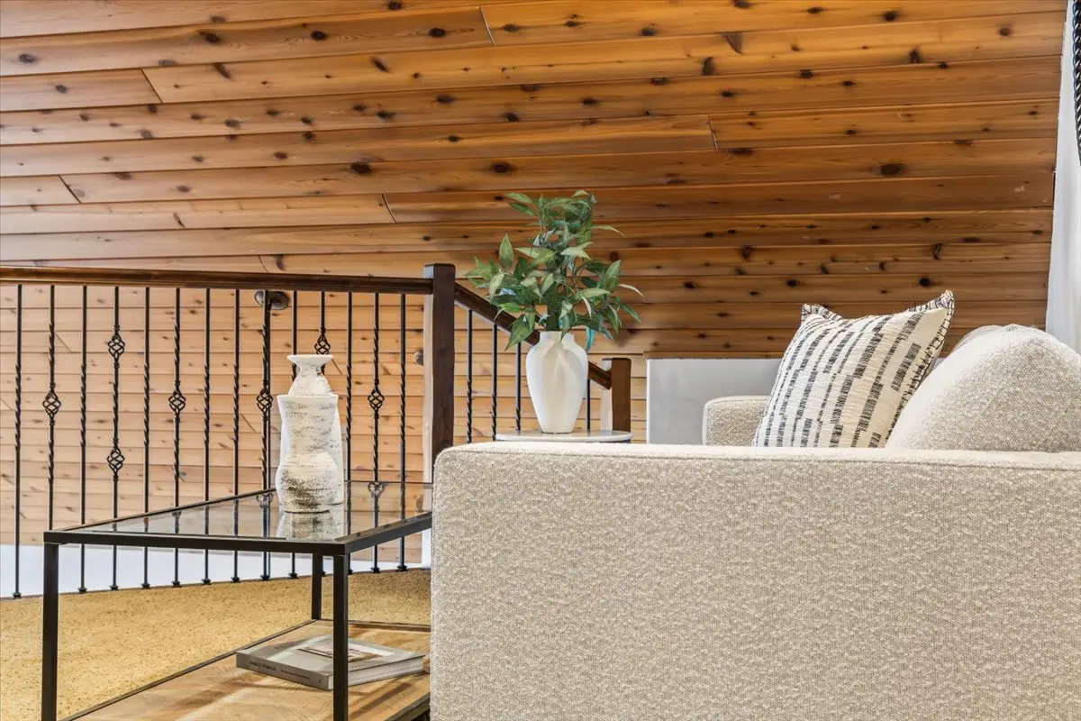 DeJa View - Entire Home