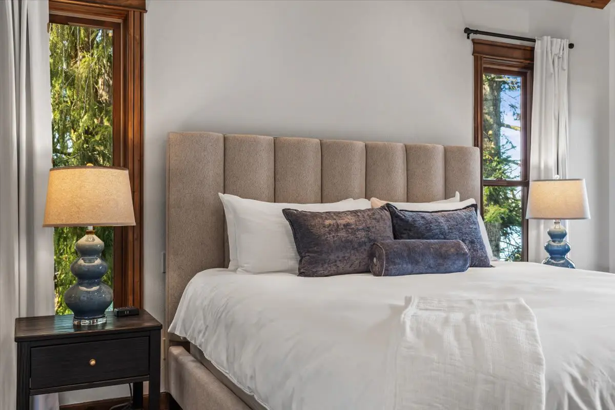 DeJa View - Entire Home