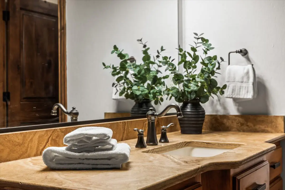 DeJa View - Entire Home