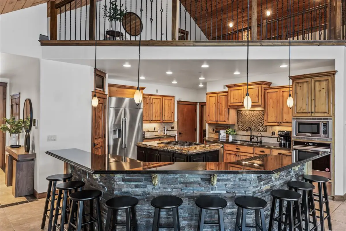 DeJa View - Entire Home