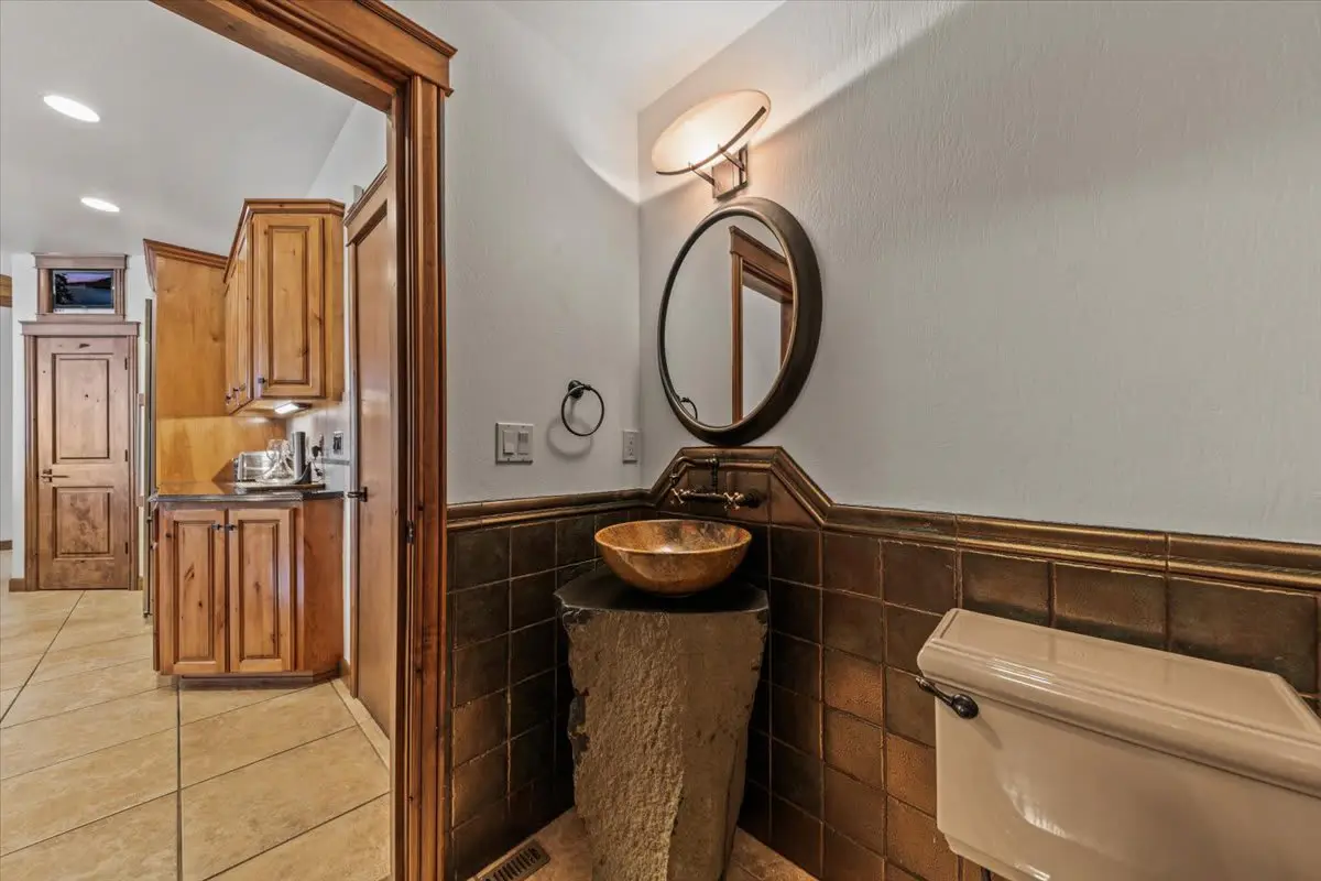 DeJa View - Entire Home