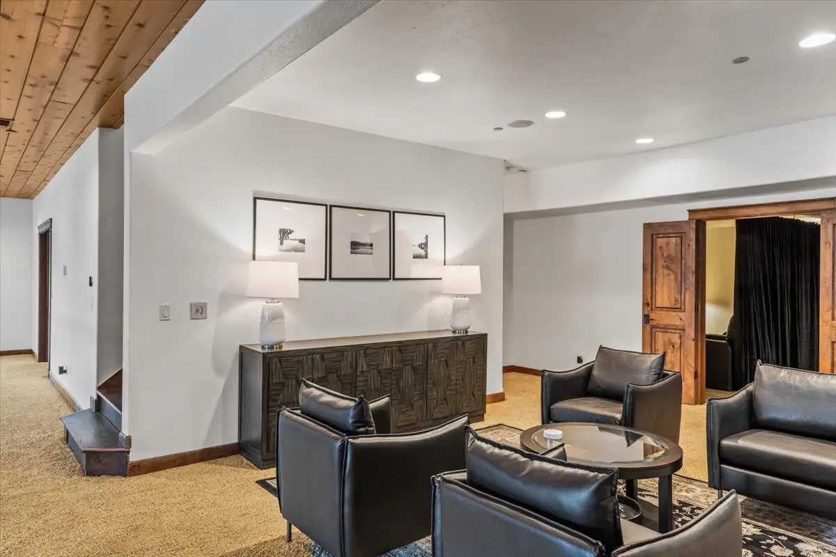 DeJa View - Entire Home