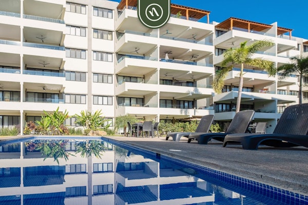 2BR Condo with Private Terrace - Near to the Beach