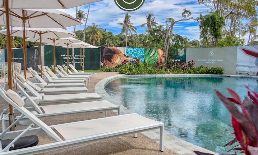 Luxury 2 BR Condo Near Beaches - Pools - Gym