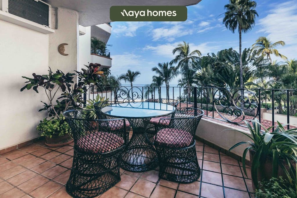 Ocean view 2Br Condo-Balcony-Beach-Pool - 206