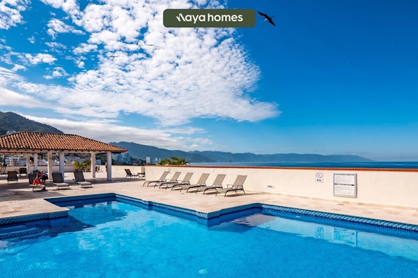 Ocean view 2Br Condo-Balcony-Beach-Pool - 212