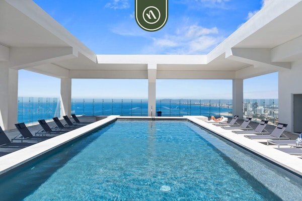 Luxury Oceanfront 3 BR Penthouse - Beach