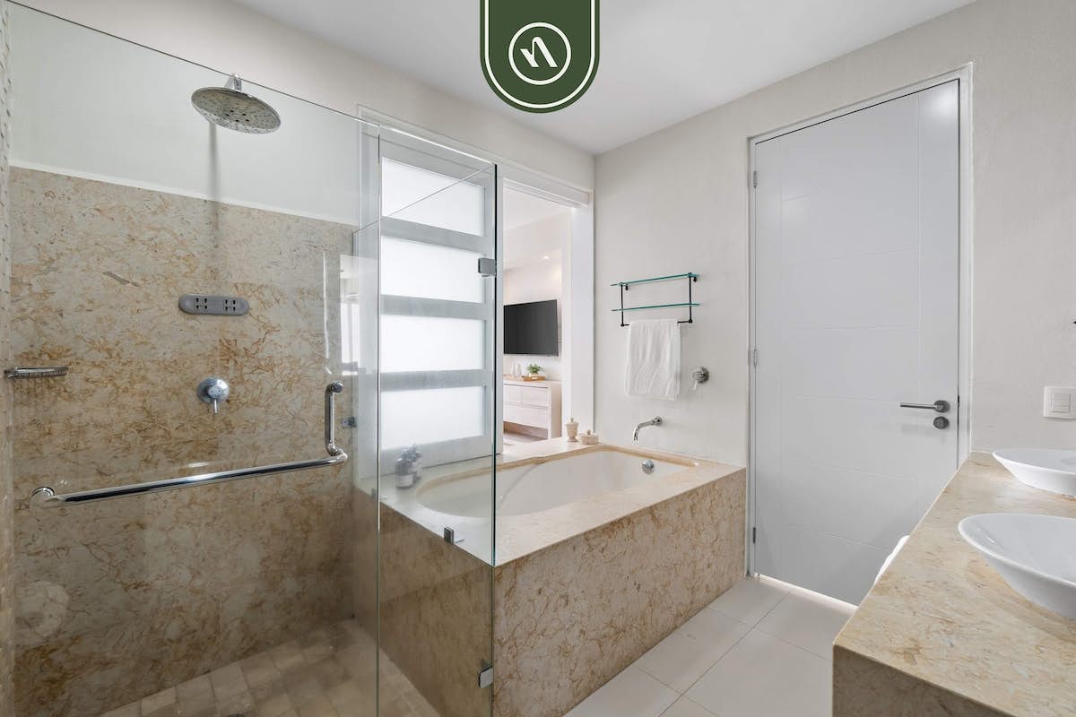 Marival Residences PH 615