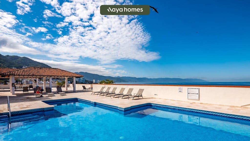 Ocean view 2Br Condo-Balcony-Beach-Pool - 908