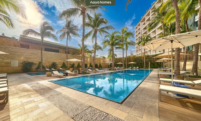 Luxury 2BR Condo in Marina - Pool - Zen Rooftop