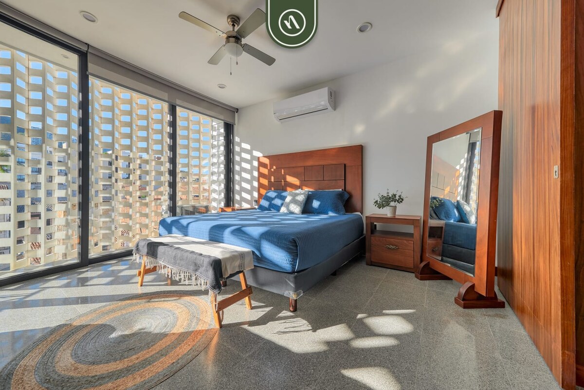 Cozy Studio - King Bed in Romantic Zone - Pool