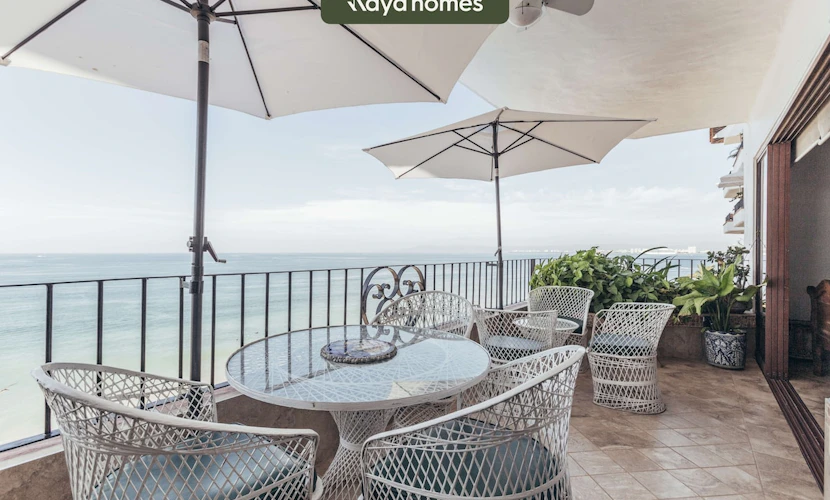 Ocean view 2Br Condo-Balcony-Beach-Pool - 711