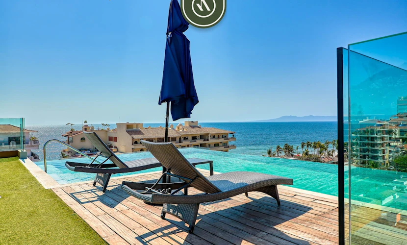 1 BR Condo in Romantic Zone - Amazing Rooftop Pool