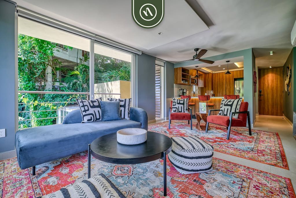 Luxury 2 BR Condo in the Jungle - Oceanview Pool