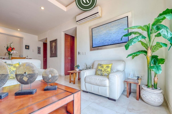 Amazing 1 BR Condo in Romantic Zone - Rooftop Pool