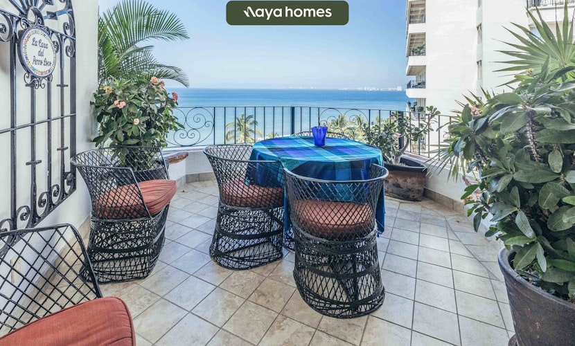 Ocean view 2Br Condo-Balcony-Beach-Pool - 805