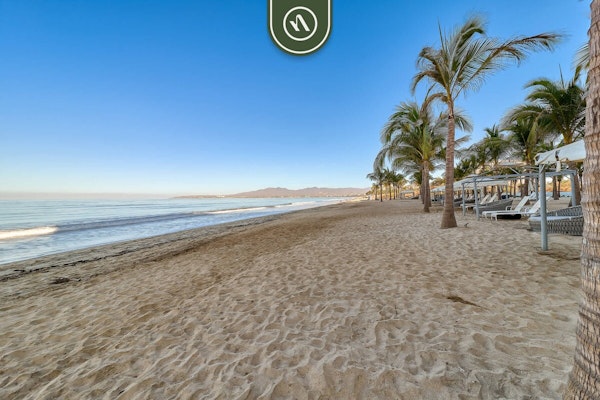 Stunning Oceanview Two Story Condo - Beach - Gym