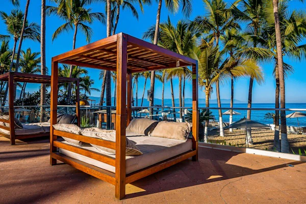 Puerto Vallarta 704-Icon 2 | 3BR/3BA | Pool & Beach