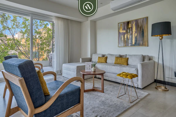 Luxury 2 BR Condo near Golf Courses and Marina