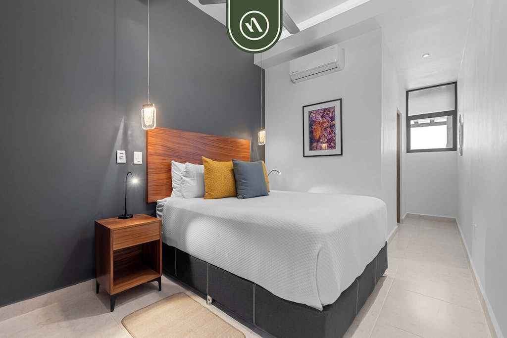 Brand New 1 BR Condo Right Next to the Malecon