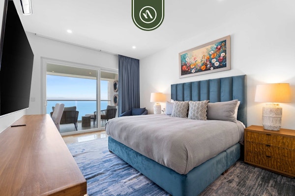 Oceanfront 3 BR Condo with Private Beach - Pools