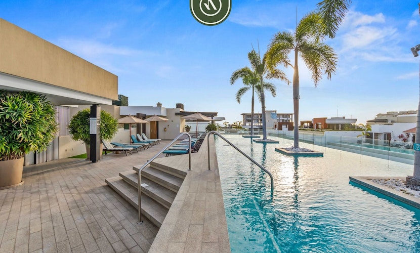 Amazing 1 BR Condo in Romantic Zone - Rooftop Pool