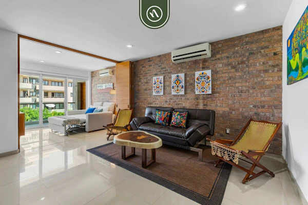 Amazing 2BR Condo - Pool - in Versalles