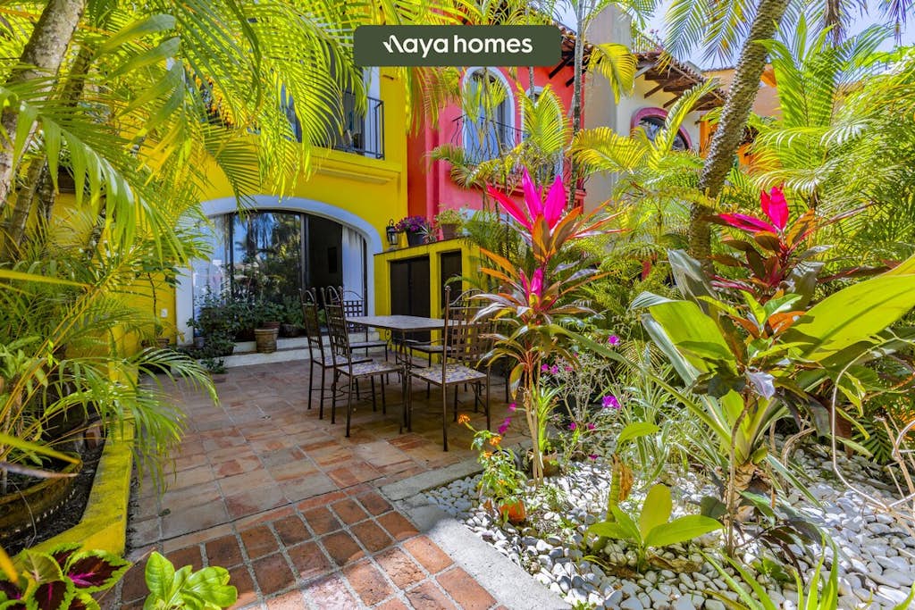 Oceanic House 2BR | Pool | Ocean Front