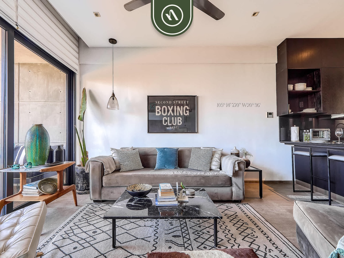 Oceanview Condo with Amazing Rooftop Pool - Gym