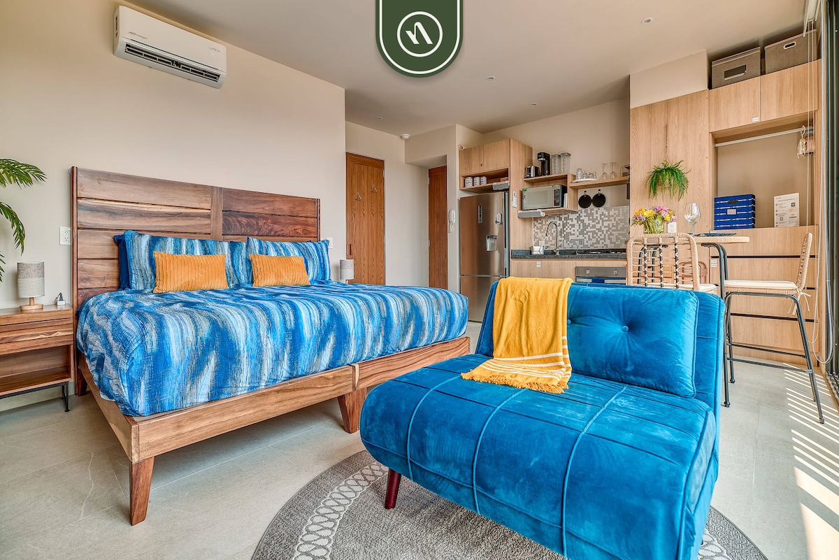Brand New Studio - 2 Min to Beach - Rooftop Pool