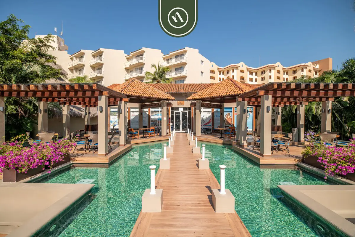 Krystal Grand NV 2102