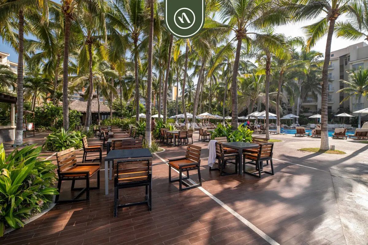 Krystal Grand NV 2102